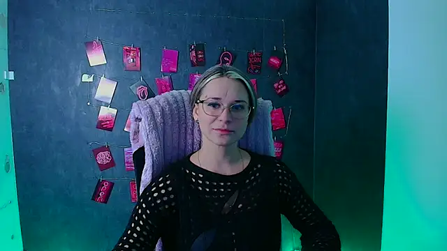 Melodie Aster online show from 01.13.26