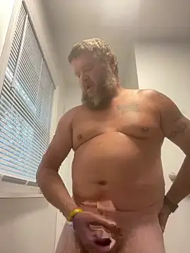 Snapshot of naughtydaddy0420 chatting on 12.02.25 naughtydaddy0420 online show from 12.02.25