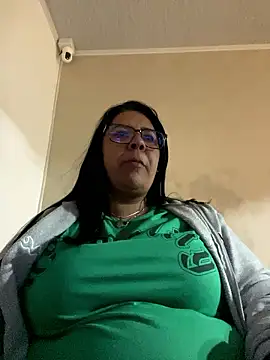 Snapshot of Carameloswing1 chatting on 01.10.26 Carameloswing1 online show from 01.10.26