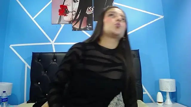 Snapshot of Diamond_juliana chatting on 12.23.25 Diamond juliana online show from 12.23.25