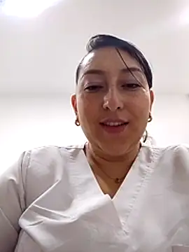 Valeria montana  online show from 02.24.26