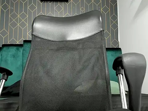 Snapshot of lucky_smith1 chatting on 02.24.26 lucky smith1 online show from 02.24.26