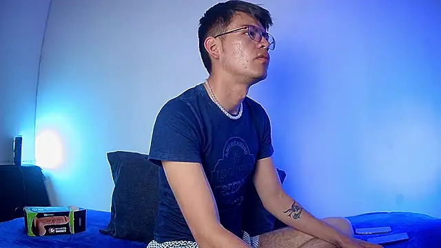 nicolatinboy online show from 02.16.26