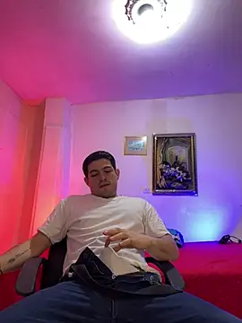 williamsmiiths16 online show from 02.26.26