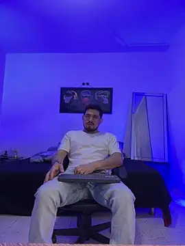 williamsmiiths16 online show from 06.01.26