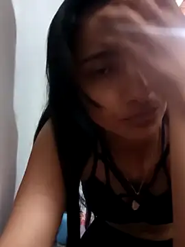 Vera Luna  online show from 12.20.25