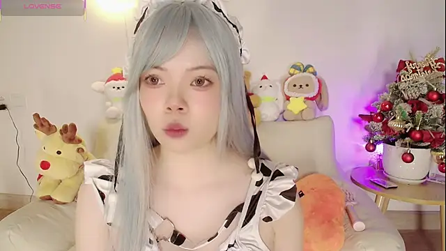 Miyeoonn online show from 12.17.25