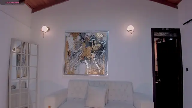 Snapshot of ChloeManson chatting on 01.28.25 ChloeManson online show from 01.28.25