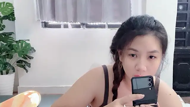 Snapshot of Ni-Ni_2K chatting on 03.29.26 Ni-Ni 2K online show from 03.29.26