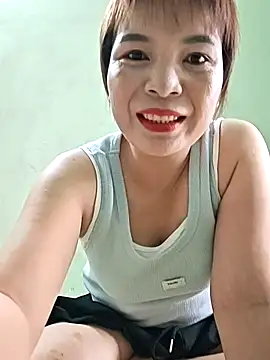 Snapshot of Liucall chatting on 12.03.25 Liucall online show from 12.03.25