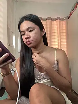 Snapshot of voganmarie chatting on 02.21.26 voganmarie online show from 02.21.26