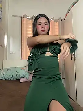 Snapshot of voganmarie chatting on 02.28.26 voganmarie online show from 02.28.26