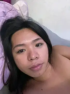 voganmarie online show from 04.16.26