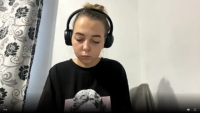 DavidaDao online show from 12.04.25