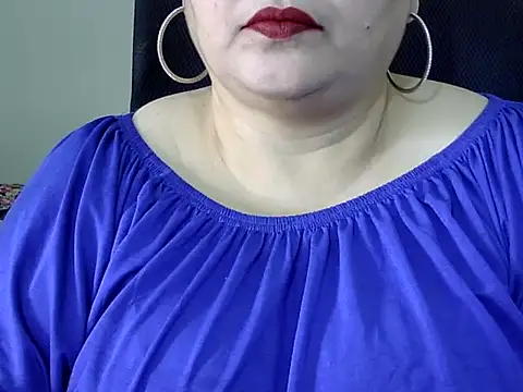 Snapshot of Soniya_Sha chatting on 03.09.26 Soniya Sha online show from 03.09.26