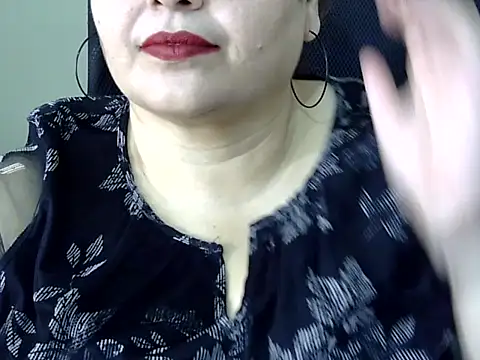 Snapshot of Soniya_Sha chatting on 03.10.26 Soniya Sha online show from 03.10.26