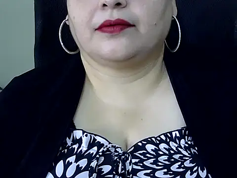 Snapshot of Soniya_Sha chatting on 03.14.26 Soniya Sha online show from 03.14.26