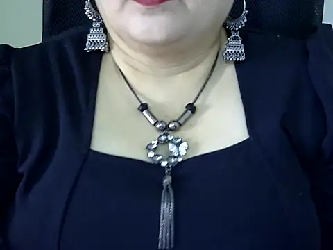 Snapshot of Soniya_Sha chatting on 04.05.26 Soniya Sha online show from 04.05.26