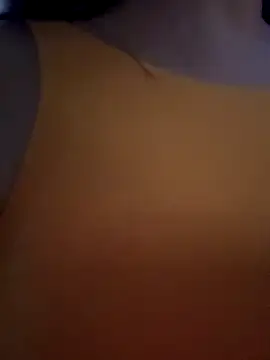 flor model online show from 12.15.25