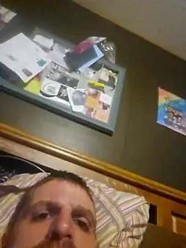 Legtrembler1 online show from 02.11.26