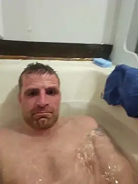 Legtrembler1 online show from 03.30.26