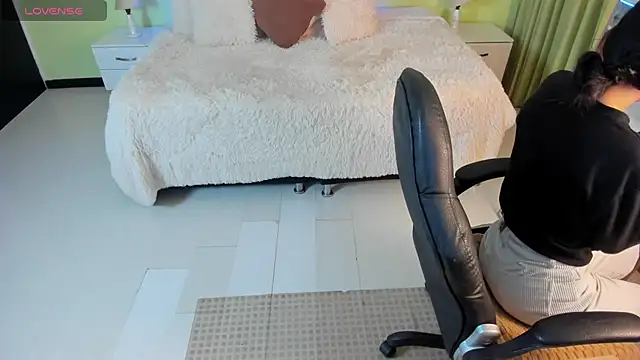 Celeste Rous   online show from 03.10.26