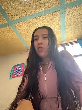 Snapshot of Alix_Rousses21 chatting on 03.13.26 Alix Rousses21 online show from 03.13.26