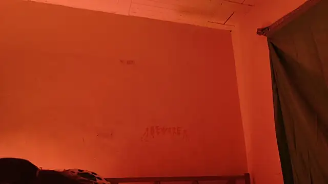 MoonLipsON- online show from 05.17.26