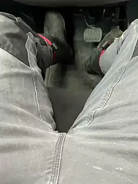 Snapshot of Davvidsm chatting on 02.09.26 Davvidsm online show from 02.09.26