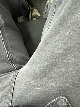 Snapshot of Davvidsm chatting on 02.17.26 Davvidsm online show from 02.17.26