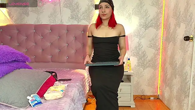 Amelie sutra online show from 01.14.26