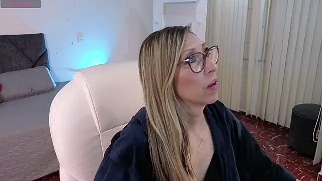 Scarlett 079 online show from 02.15.26