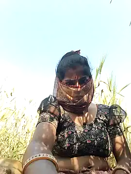 Ponam sexy online show from 02.25.26