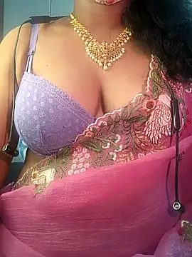 Snapshot of Preeti345 chatting on 07.06.26 Preeti345 online show from 07.06.26