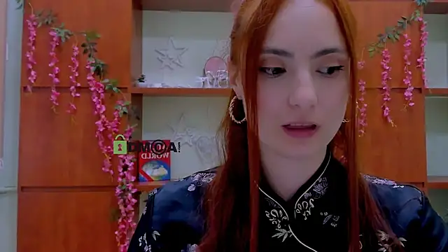 Snapshot of jenna_elayne chatting on 07.29.26 jenna elayne online show from 07.29.26