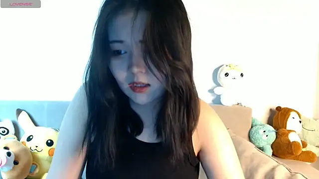 minji snow online show from 03.27.26