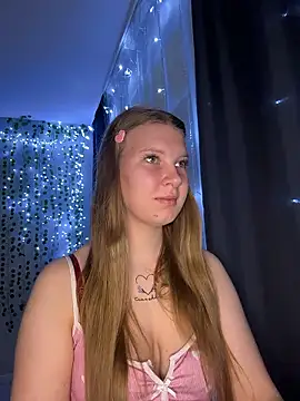 nelli lux  online show from 01.19.26