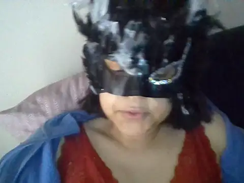 Snapshot of h4cPaolaMascherata chatting on 12.18.25 h4cPaolaMascherata online show from 12.18.25