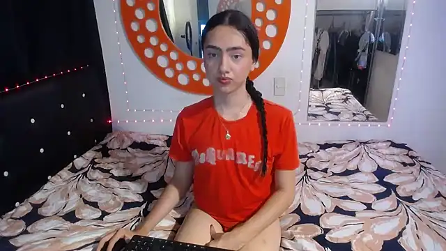 Snapshot of Kammy_Candy chatting on 01.07.26 Kammy Candy online show from 01.07.26