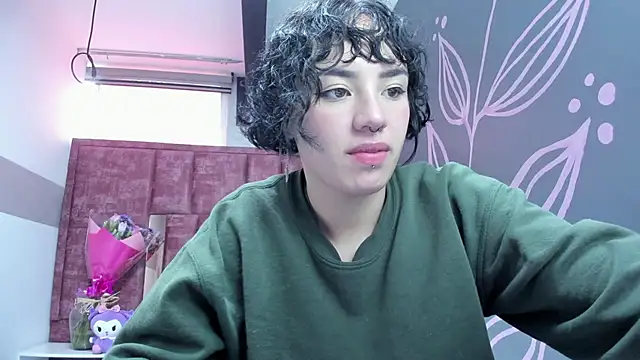 Kiara Fox   online show from 03.02.26