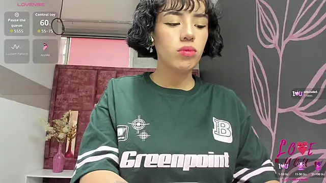 Kiara Fox   online show from 03.30.26