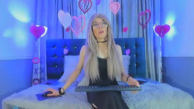 Lis Pearson online show from 02.07.26