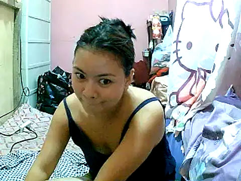 Snapshot of angela_rose20 chatting on 04.16.26 angela rose20 online show from 04.16.26