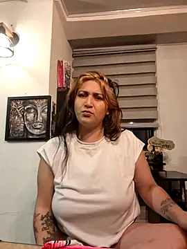 Magenta Moon online show from 01.13.26