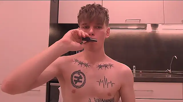 Snapshot of Fredd_Xanders chatting on 01.14.26 Fredd Xanders online show from 01.14.26