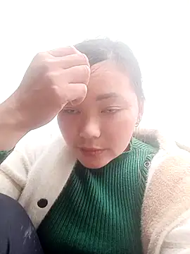 Snapshot of dona77 chatting on 12.05.25 dona77 online show from 12.05.25