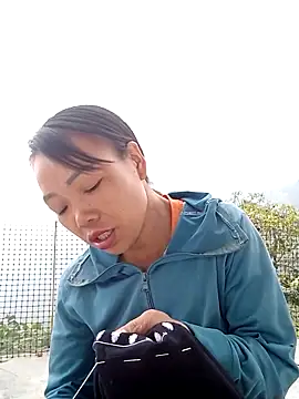 Snapshot of anna-can chatting on 03.10.26 anna-can online show from 03.10.26