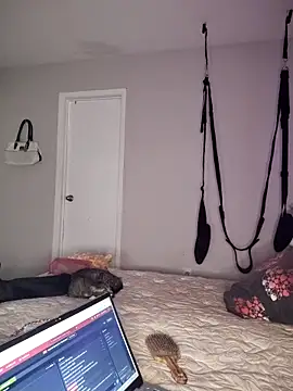 SpiderRose online show from 12.15.25