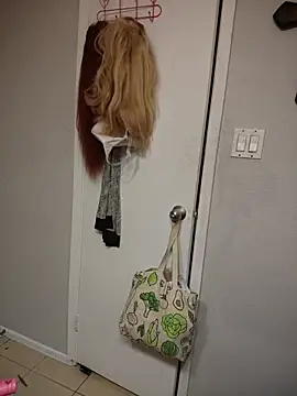 SpiderRose online show from 01.13.26