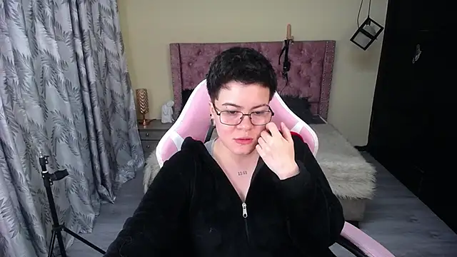 geminis xxx online show from 04.24.26